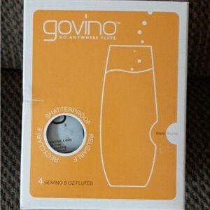 Govino Shatterproof NIB 8 oz Champagne Flute Glasses